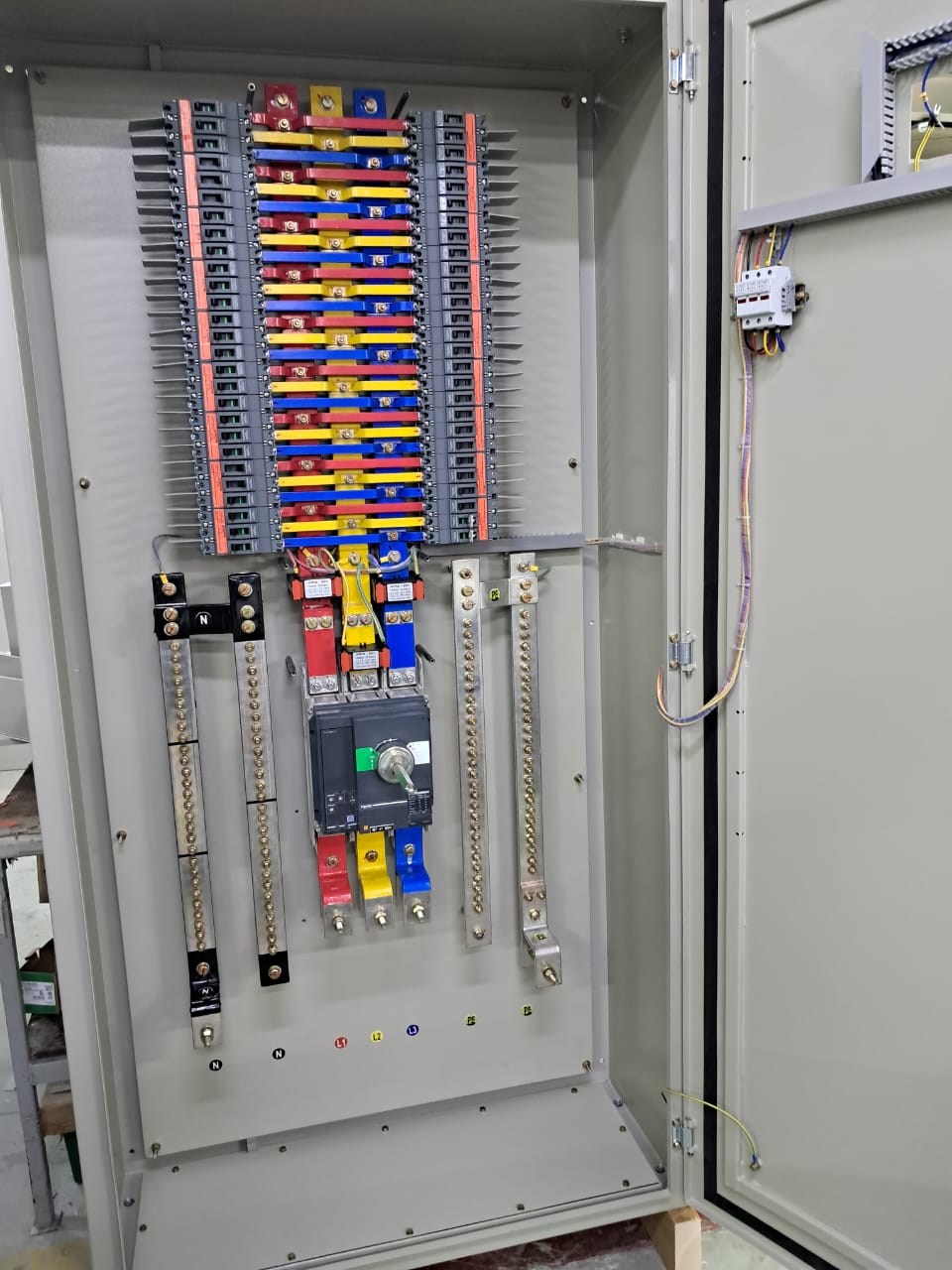 Sub Main Distribution Board (SMDB)